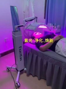 purple color of best professional led light therapy machine for estheticians